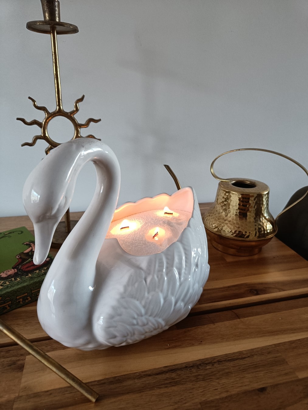 Zwaan gevuld met kaars zand van Burning Sand